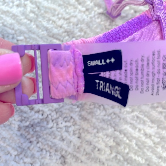 TRIANGL BIKINI OMBRÉ PINK/PURPLE. TOP: SMALL++ & BOTTOM: CHEEKY MEDIUM 🩷💜🖤 - Picture 7 of 7